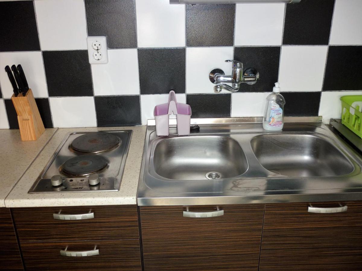 Apartmani Andrija Jezera Buitenkant foto