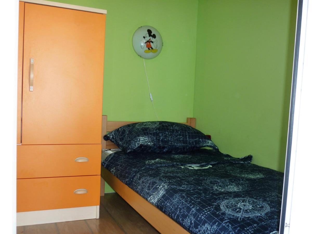 Apartmani Andrija Jezera Buitenkant foto