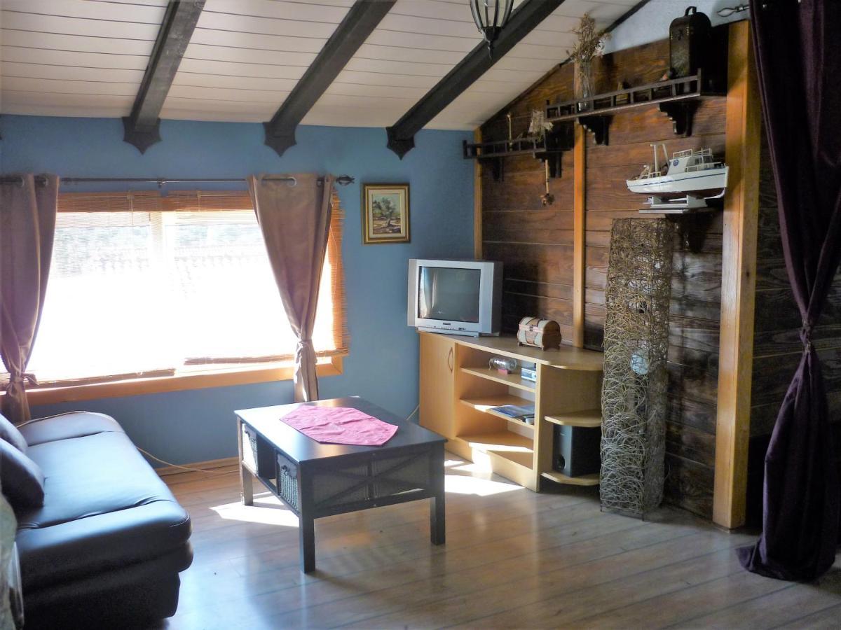 Apartmani Andrija Jezera Buitenkant foto