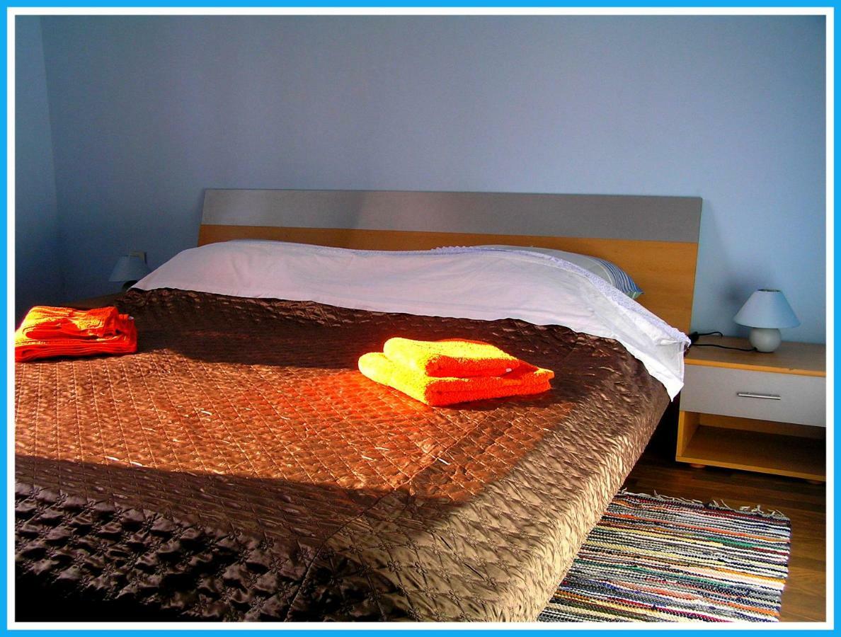 Apartmani Andrija Jezera Buitenkant foto