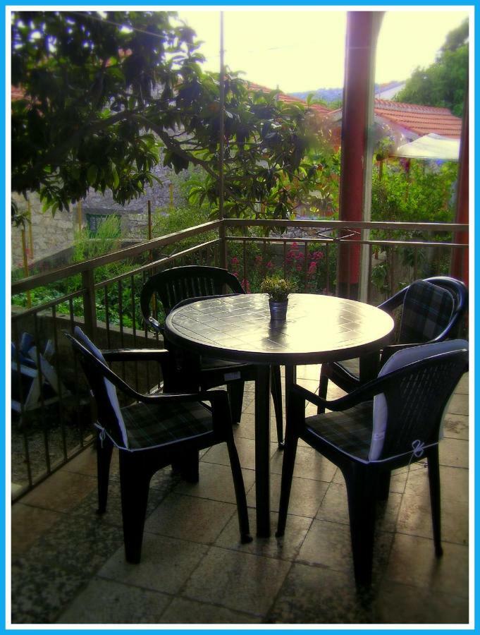 Apartmani Andrija Jezera Buitenkant foto